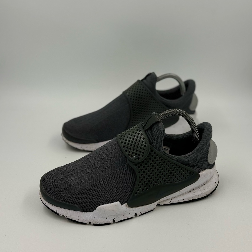 Nike Black and Gray Men's Sneakers